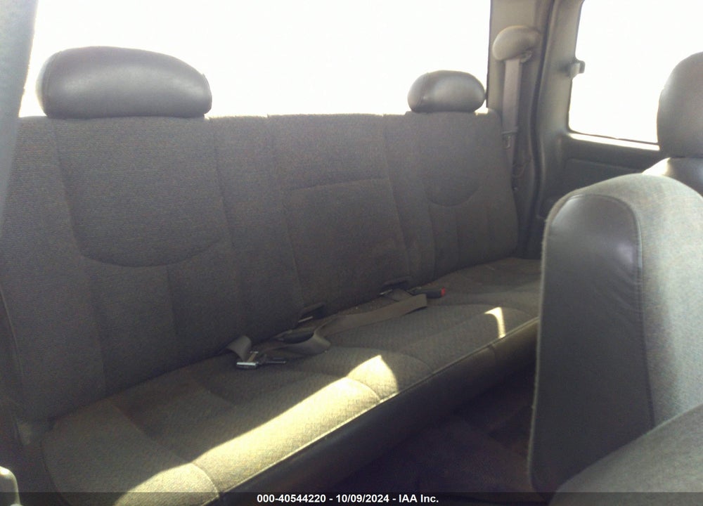 2004 GMC SIERRA 2500HD WORK TRUCK VIN: 1GTHC29U74E118731