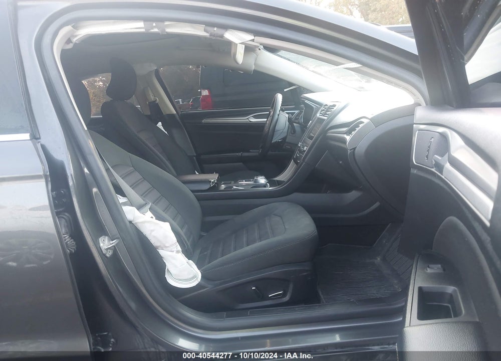 2019 FORD FUSION SE VIN: 3FA6P0T96KR254076