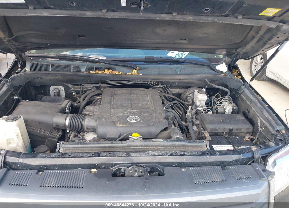 2014 TOYOTA TUNDRA SR5 5.7L V8 VIN: 5TFUW5F17EX352987