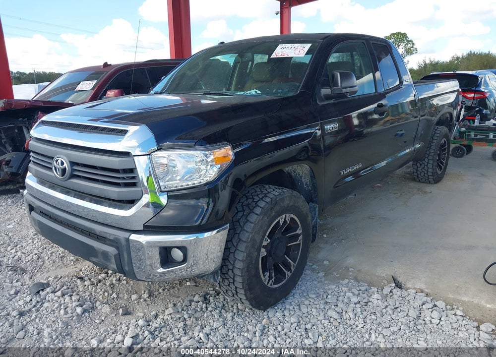 2014 TOYOTA TUNDRA SR5 5.7L V8 VIN: 5TFUW5F17EX352987
