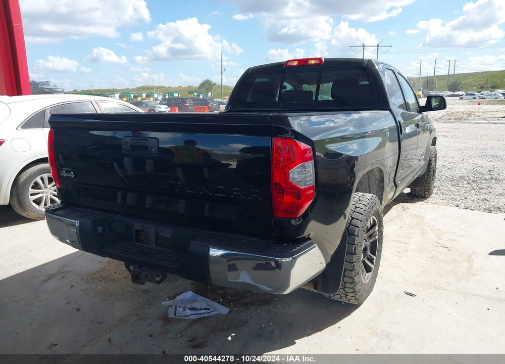 2014 TOYOTA TUNDRA SR5 5.7L V8 VIN: 5TFUW5F17EX352987