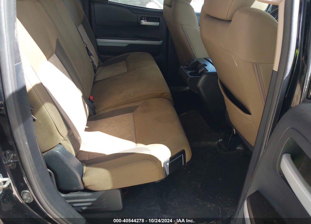 2014 TOYOTA TUNDRA SR5 5.7L V8 VIN: 5TFUW5F17EX352987