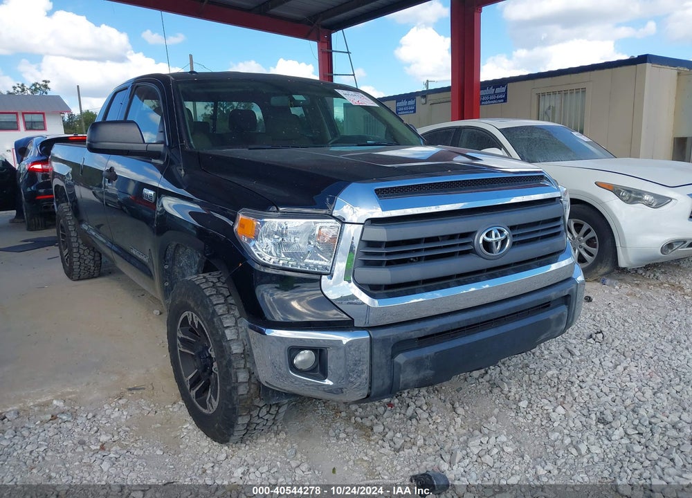 2014 TOYOTA TUNDRA SR5 5.7L V8 VIN: 5TFUW5F17EX352987