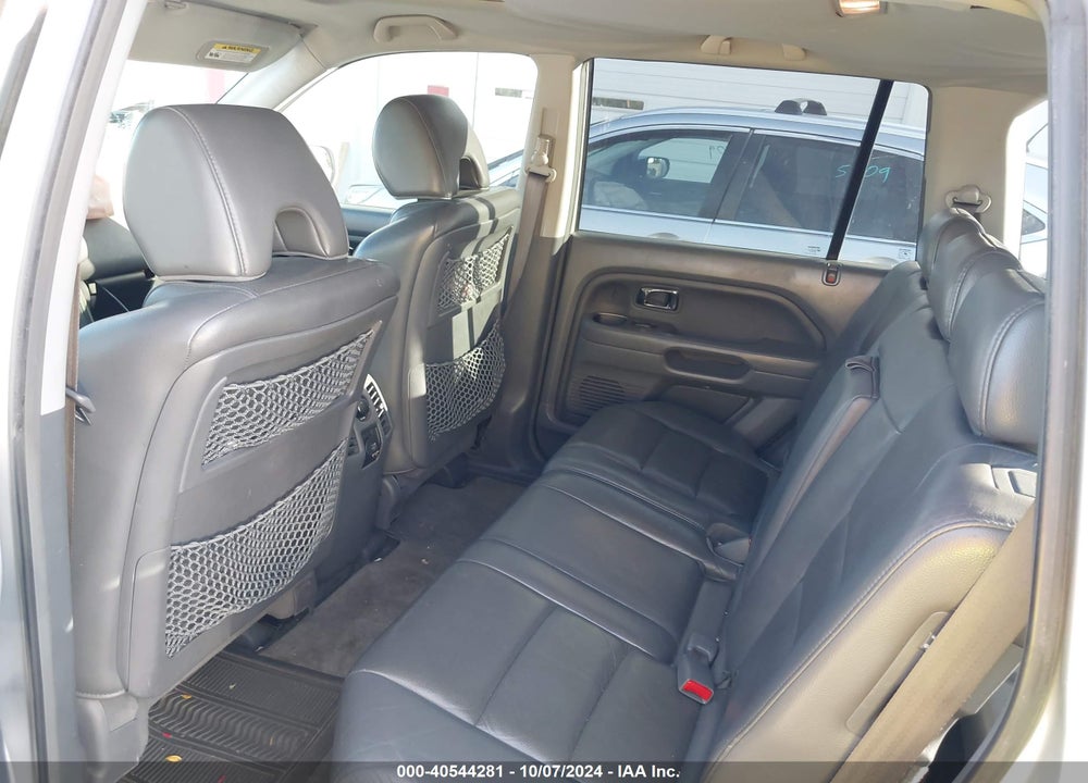 2007 HONDA PILOT EX-L VIN: 5FNYF18597B011694