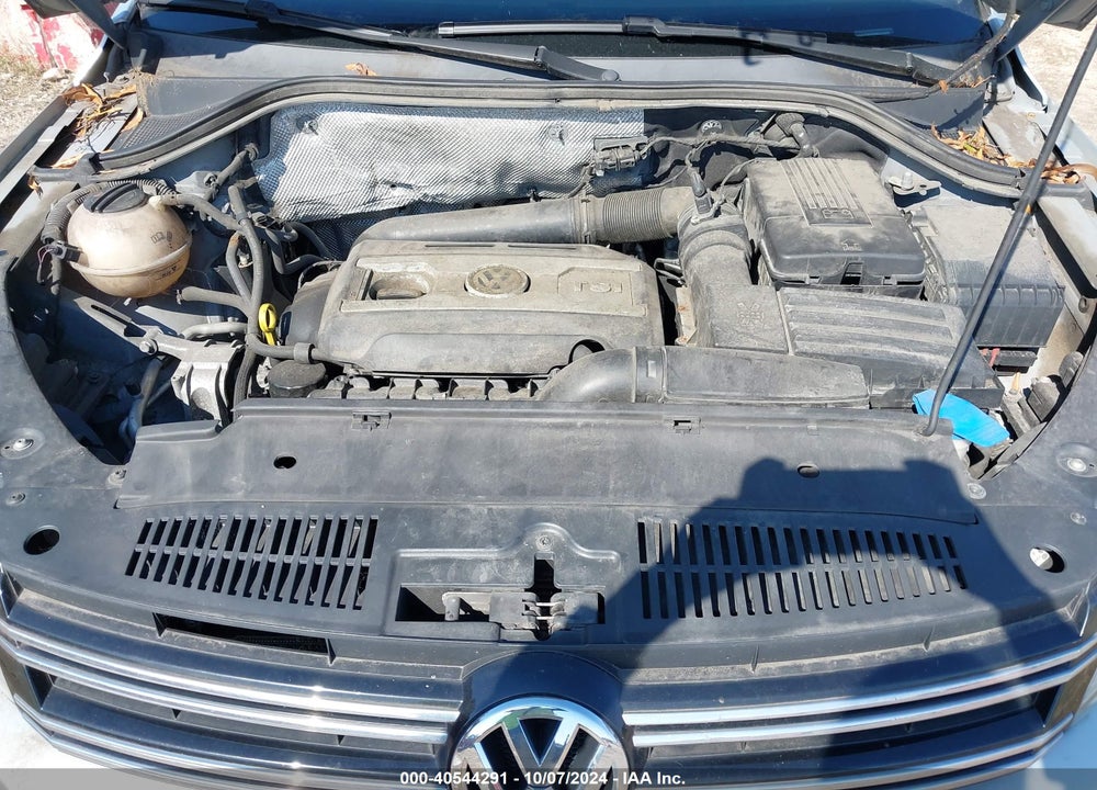 2013 VOLKSWAGEN TIGUAN SE VIN: WVGAV3AXXDW624468