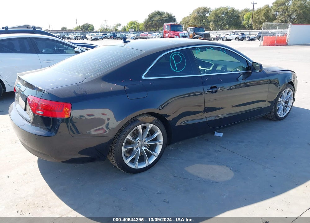 2013 AUDI A5 2.0T PREMIUM VIN: WAULFAFR3DA010462