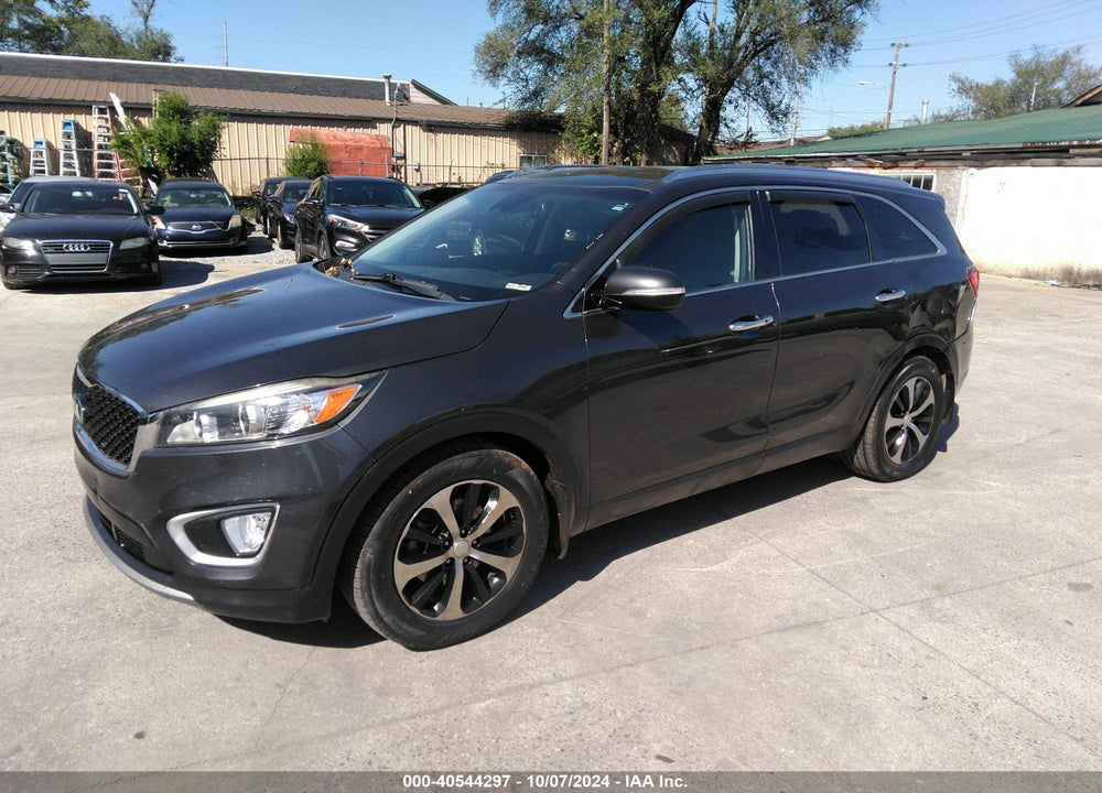 2017 KIA SORENTO 3.3L EX VIN: 5XYPH4A5XHG313765