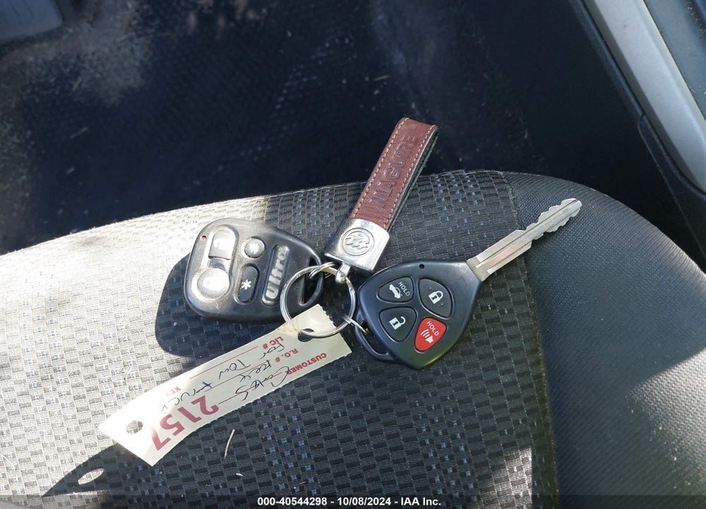 2013 TOYOTA COROLLA S VIN: 2T1BU4EE7DC111844