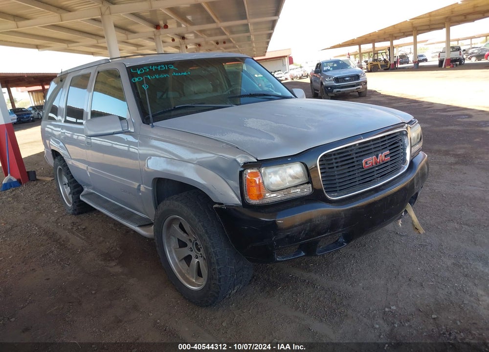 2000 GMC YUKON DENALI VIN: 1GKEK13R8YR125680