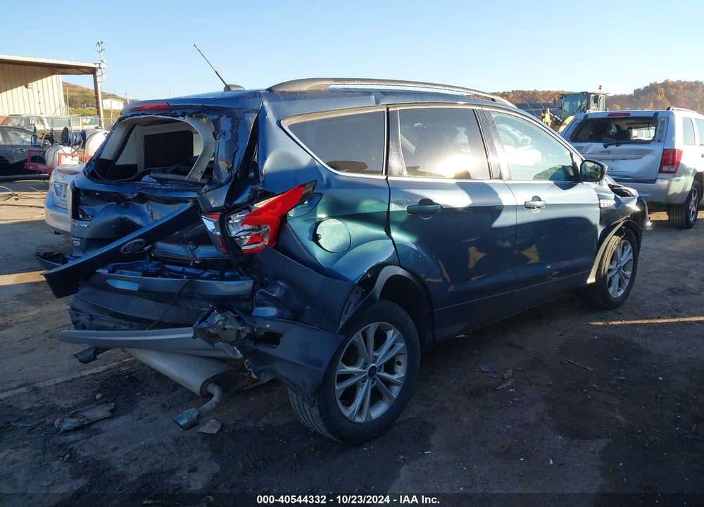 2018 FORD ESCAPE SE VIN: 1FMCU9GD2JUA70328