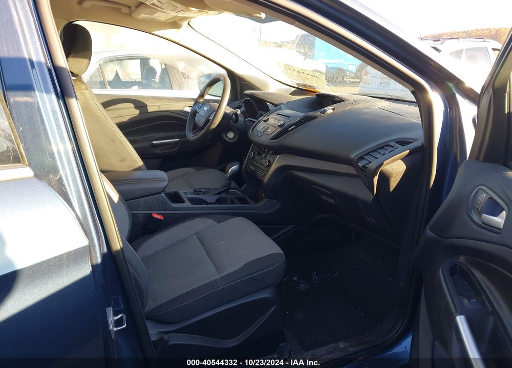 2018 FORD ESCAPE SE VIN: 1FMCU9GD2JUA70328