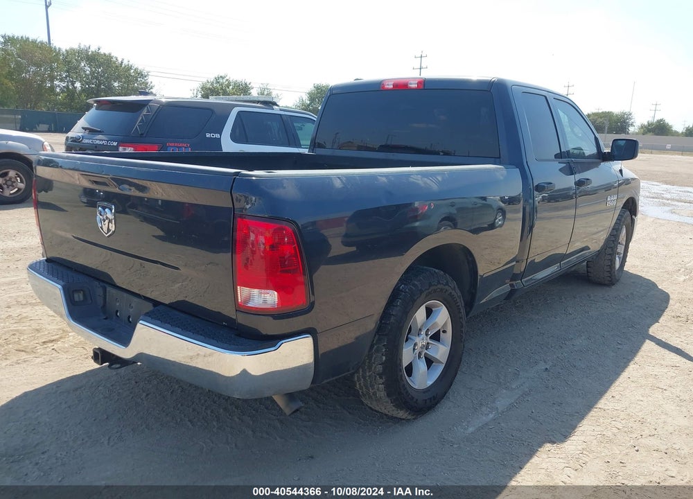2018 RAM 1500 VIN: 1C6RR6FG5JS324630