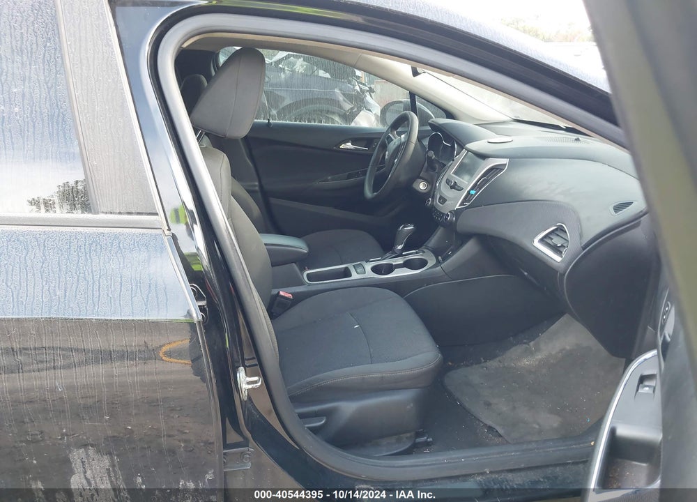 2016 CHEVROLET CRUZE LS AUTO VIN: 1G1BC5SM8G7320819
