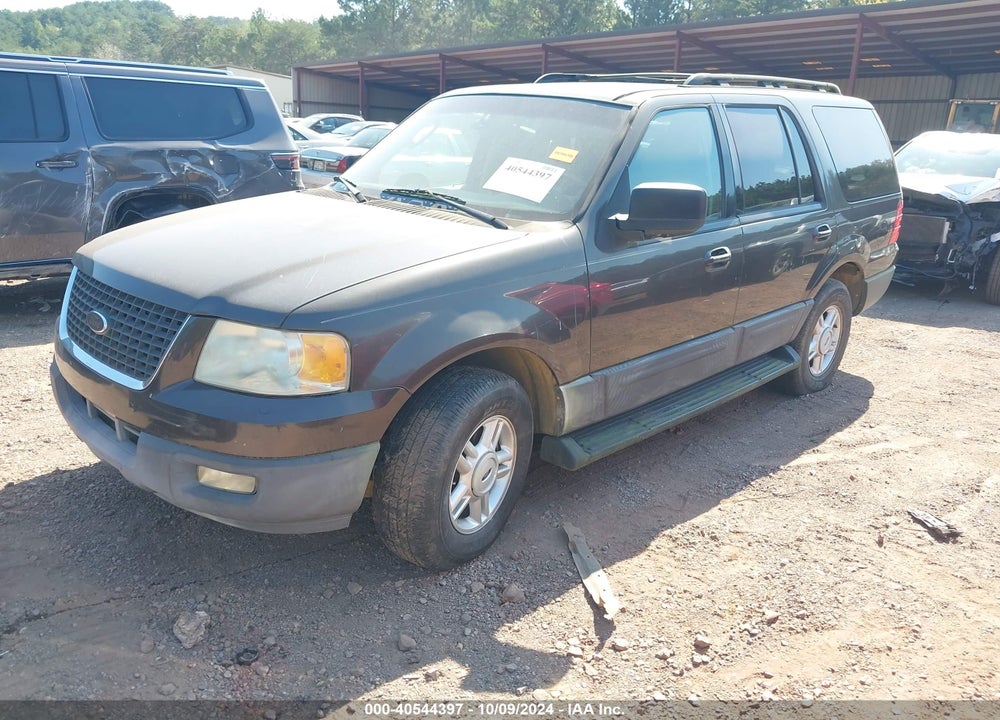 2005 FORD EXPEDITION XLT VIN: 1FMPU15535LA92414