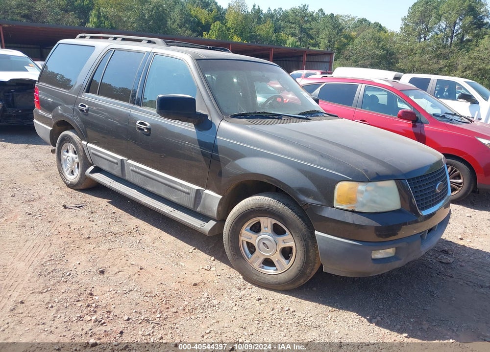2005 FORD EXPEDITION XLT VIN: 1FMPU15535LA92414