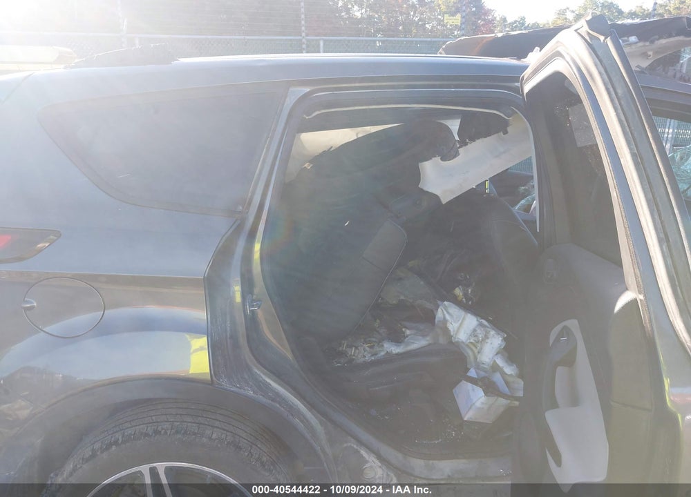 2019 FORD ESCAPE SEL VIN: 1FMCU9HD8KUB23923