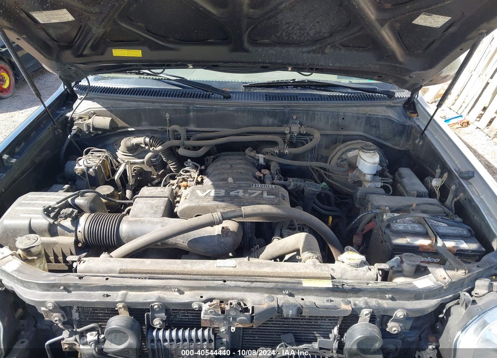 2005 TOYOTA SEQUOIA SR5 V8 VIN: 5TDBT44AX5S253213