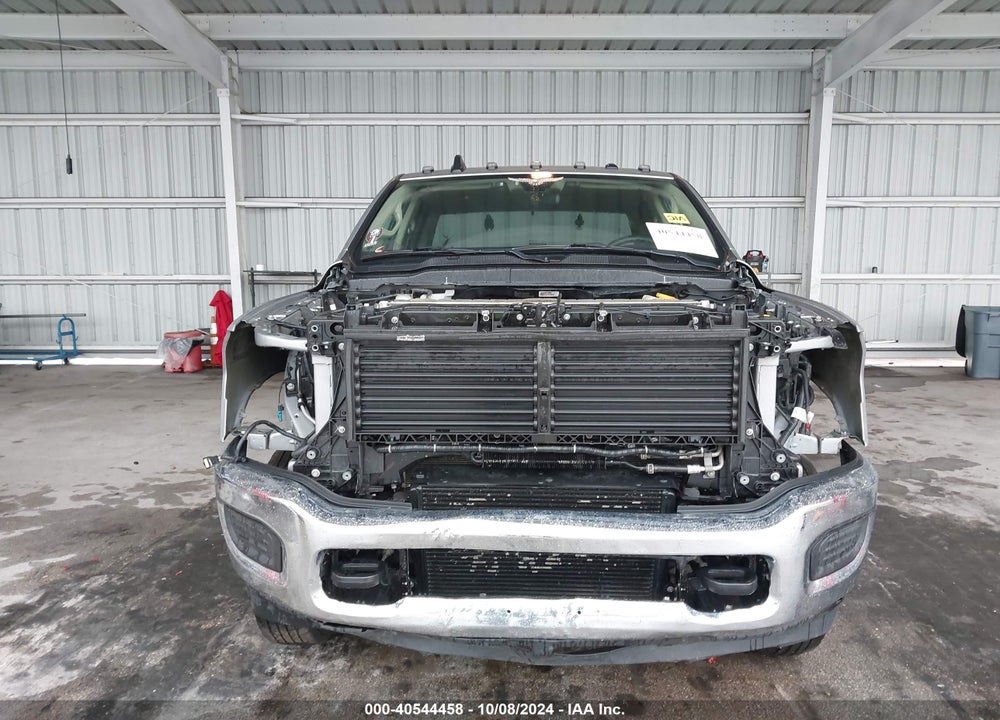 2020 RAM 3500 TRADESMAN  4X4 8' BOX VIN: 3C63RRGL3LG179505
