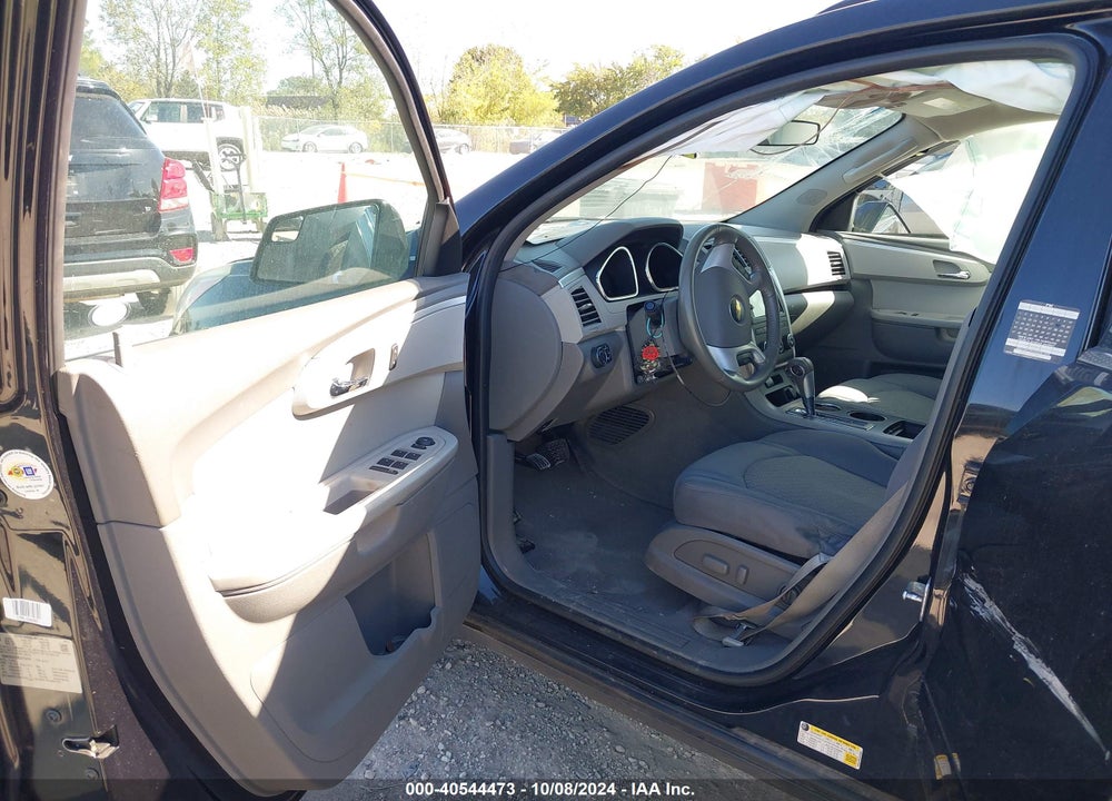 2011 CHEVROLET TRAVERSE 1LT VIN: 1GNKVGED3BJ370264