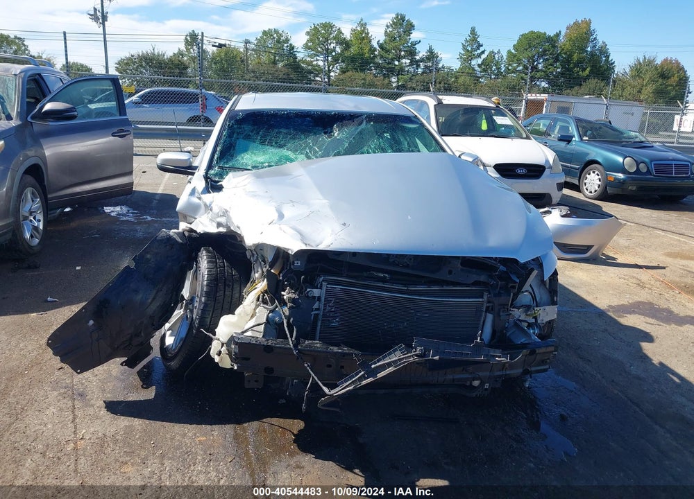 2013 FORD TAURUS SEL VIN: 1FAHP2E89DG209717