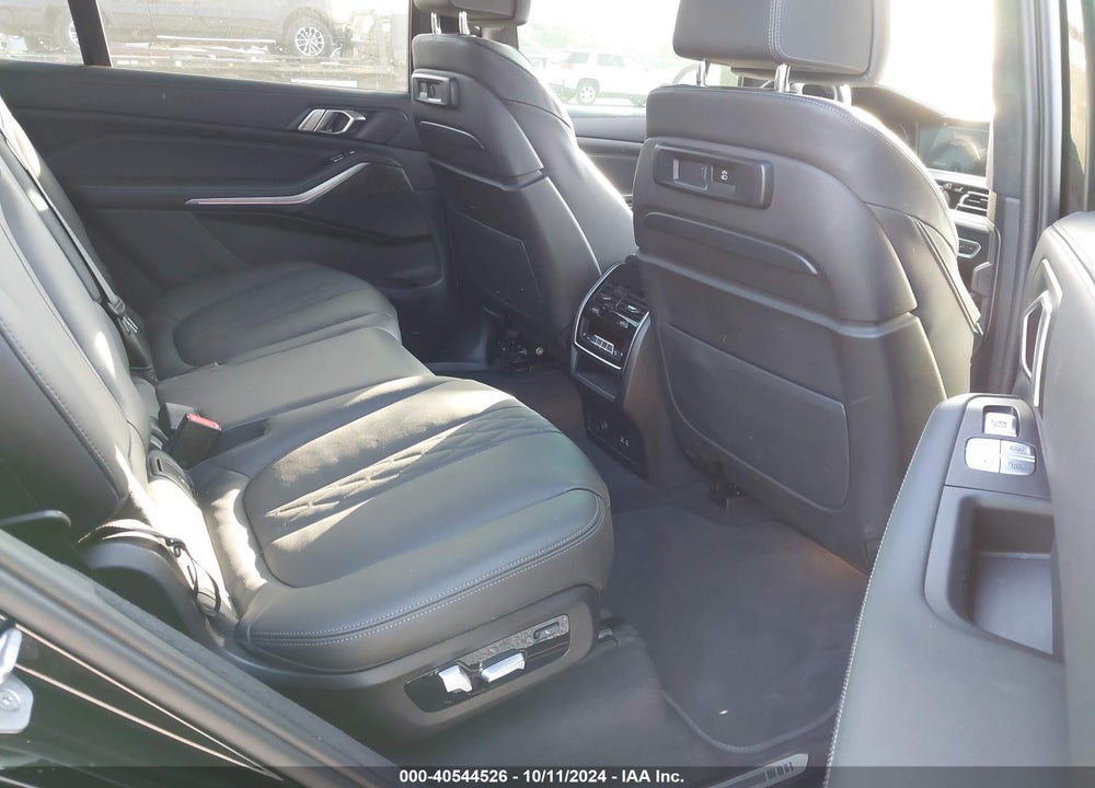 2022 BMW X7 XDRIVE40I VIN: 5UXCW2C06N9K77983