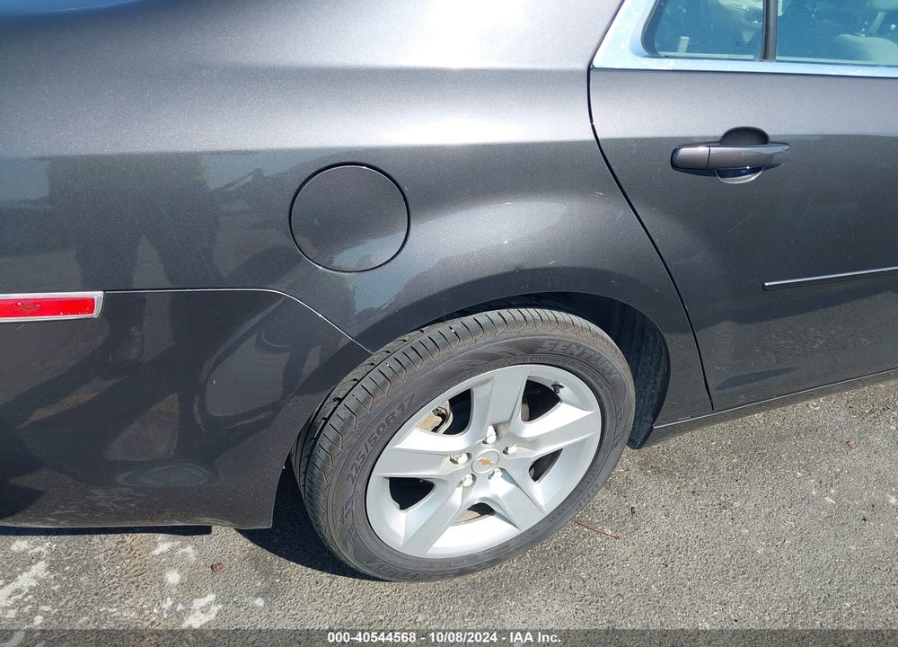 2011 CHEVROLET MALIBU LS VIN: 1G1ZB5E14BF233940