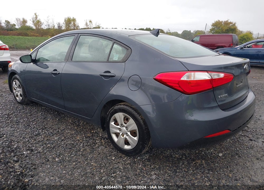 2015 KIA FORTE LX VIN: KNAFX4A64F5427089