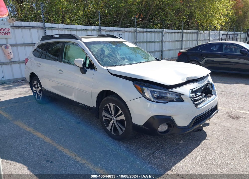 2018 SUBARU OUTBACK 2.5I LIMITED VIN: 4S4BSANC4J3264362