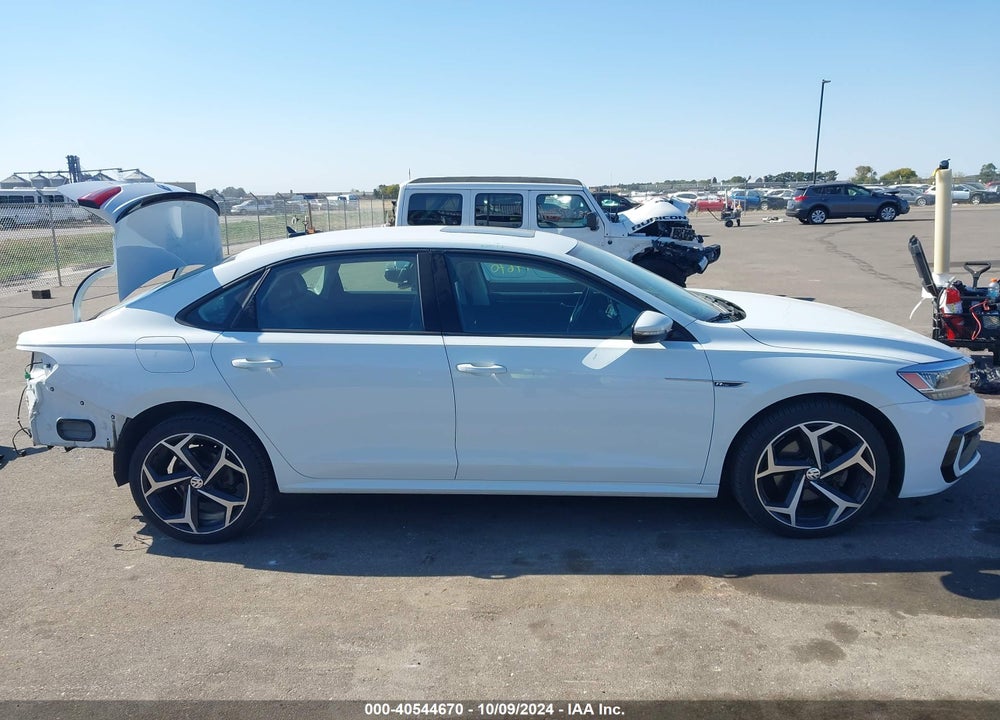2020 VOLKSWAGEN PASSAT 2.0T R-LINE VIN: 1VWMA7A32LC023960