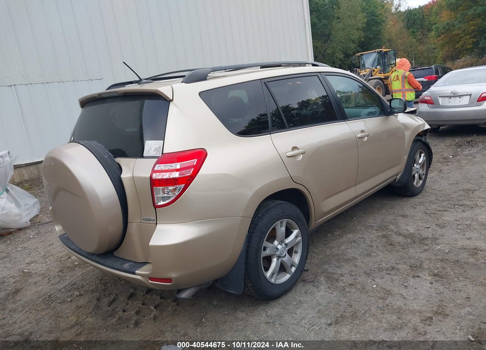 2011 TOYOTA RAV4 VIN: 2T3BF4DV5BW100520