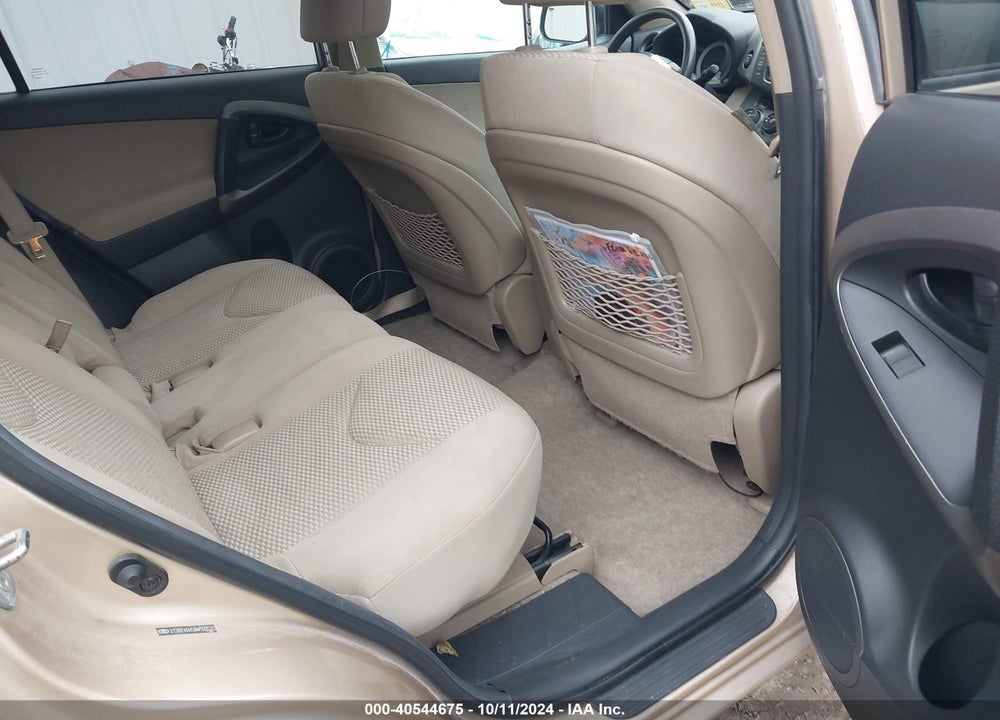 2011 TOYOTA RAV4 VIN: 2T3BF4DV5BW100520