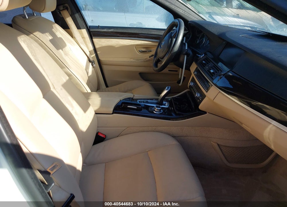 2013 BMW 535I XDRIVE VIN: WBAFU7C53DDU71019