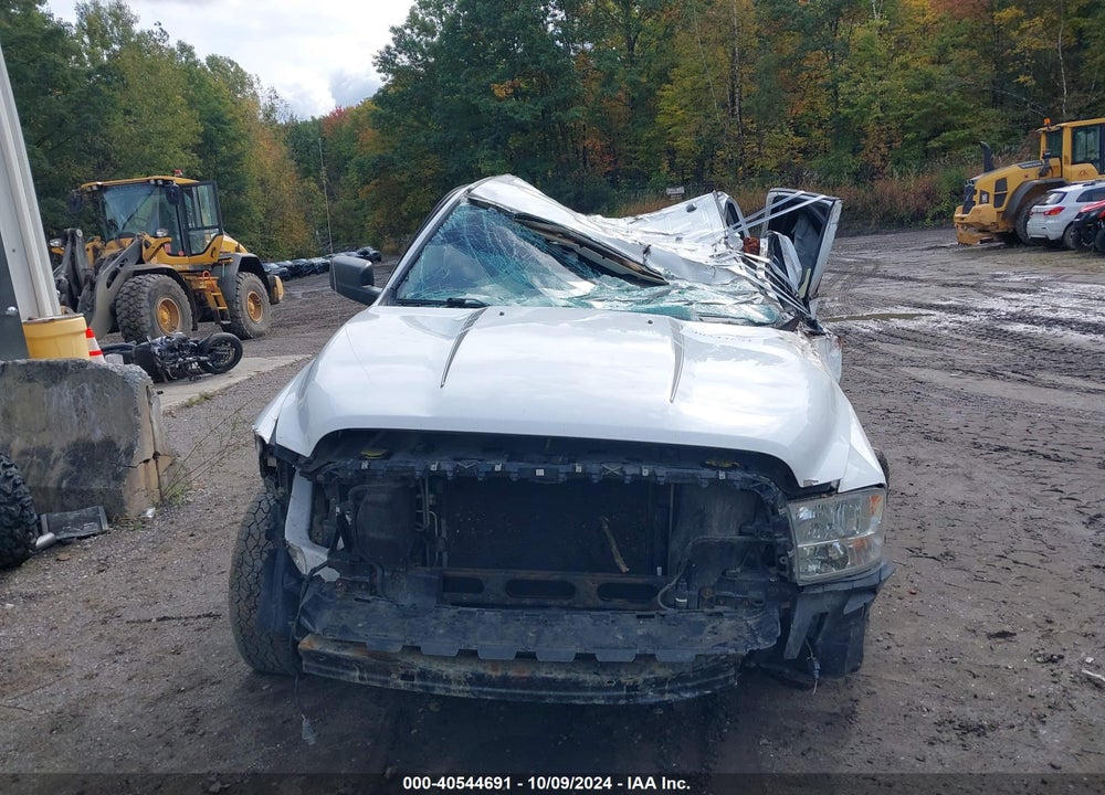 2014 RAM 1500 EXPRESS VIN: 1C6RR7KT1ES200742