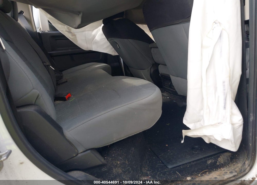 2014 RAM 1500 EXPRESS VIN: 1C6RR7KT1ES200742