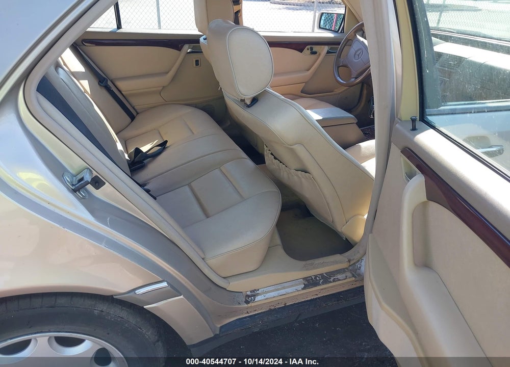 1995 MERCEDES-BENZ C 280 VIN: WDBHA28E6SF281327