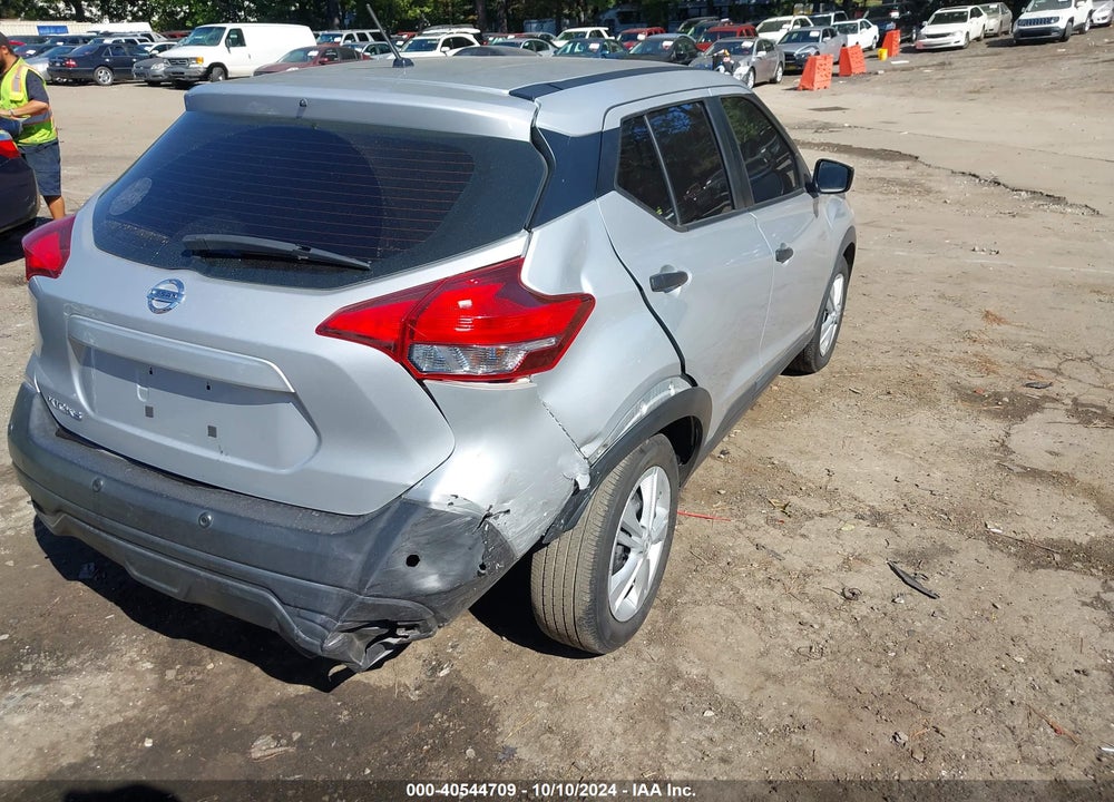 2020 NISSAN KICKS S XTRONIC CVT VIN: 3N1CP5BV9LL494089
