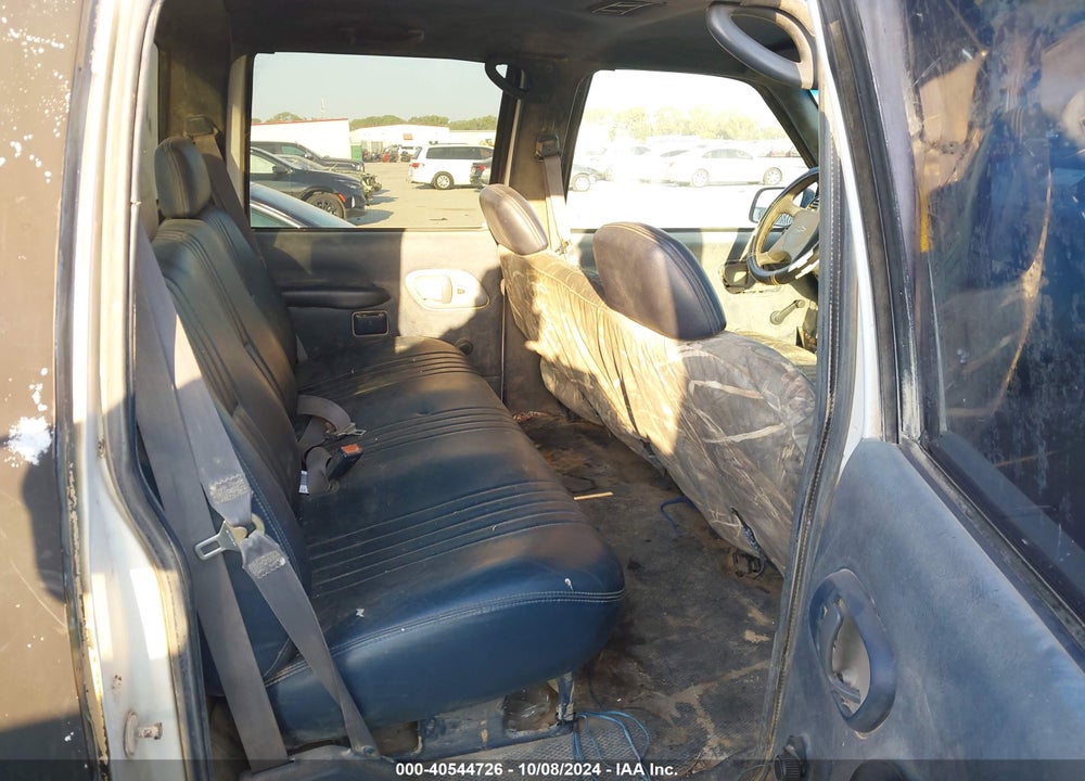1998 CHEVROLET K3500 VIN: 1GCHK33R2WF056682