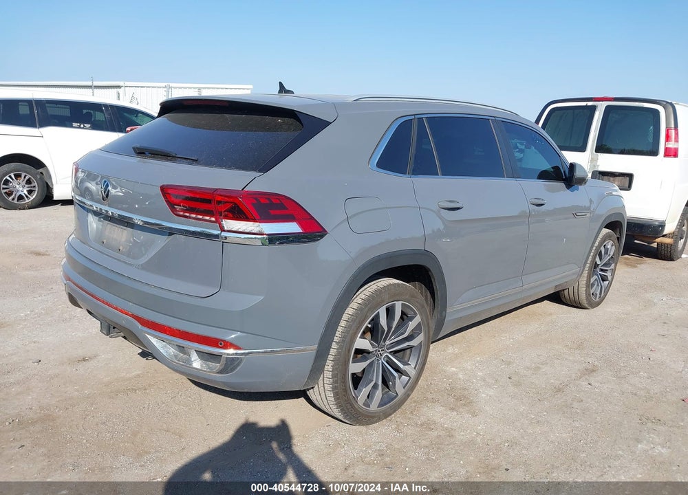 2021 VOLKSWAGEN ATLAS CROSS SPORT 3.6L V6 SEL R-LINE VIN: 1V2CE2CA8MC223730