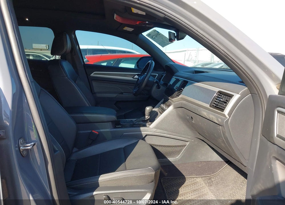 2021 VOLKSWAGEN ATLAS CROSS SPORT 3.6L V6 SEL R-LINE VIN: 1V2CE2CA8MC223730