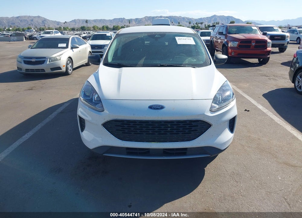 2022 FORD ESCAPE SE VIN: 1FMCU9G60NUA62123