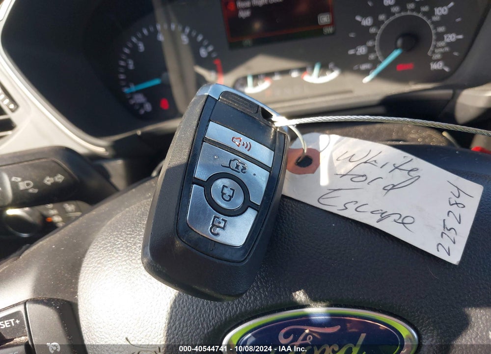 2022 FORD ESCAPE SE VIN: 1FMCU9G60NUA62123