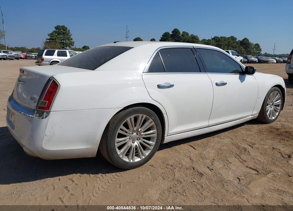 2011 CHRYSLER 300C VIN: 2C3CA6CT9BH559021