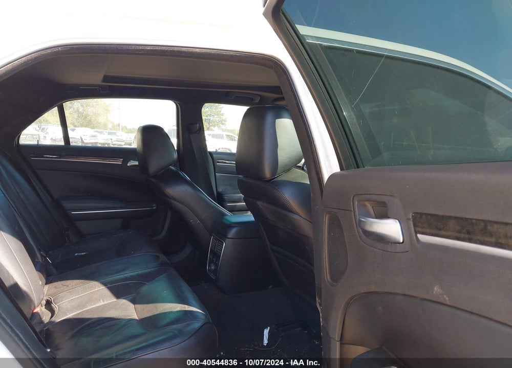 2011 CHRYSLER 300C VIN: 2C3CA6CT9BH559021
