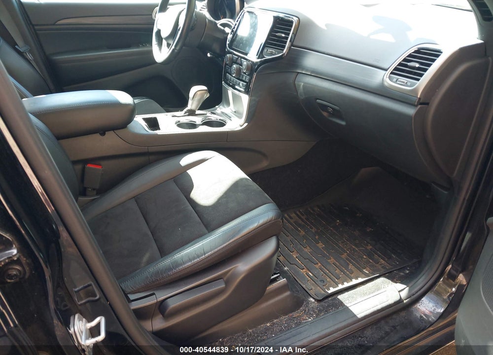 2021 JEEP GRAND CHEROKEE LAREDO X 4X4 VIN: 1C4RJFAG1MC516343