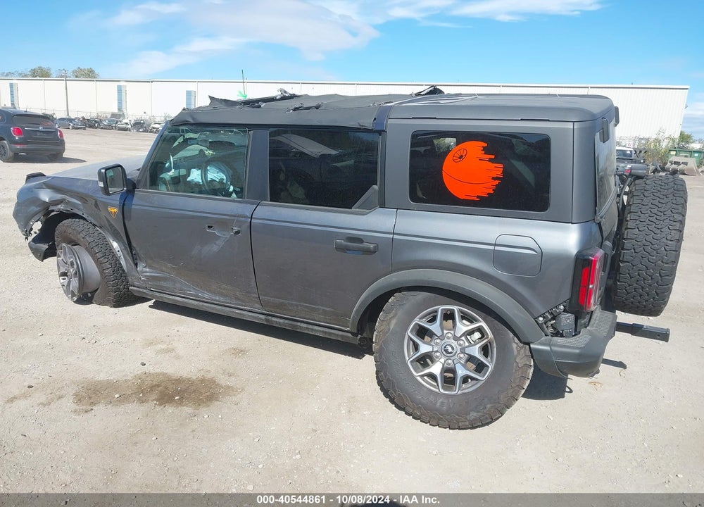 2022 FORD BRONCO BADLANDS VIN: 1FMEE5DH9NLB75496