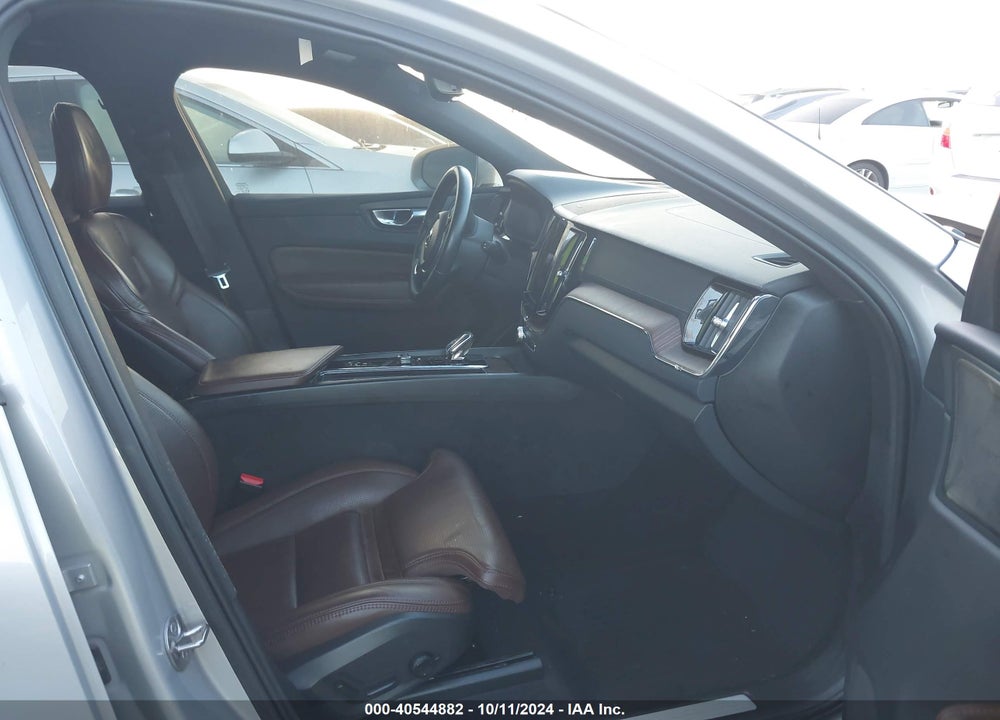 2022 VOLVO XC60 B5 INSCRIPTION VIN: YV4L12DL0N1024341