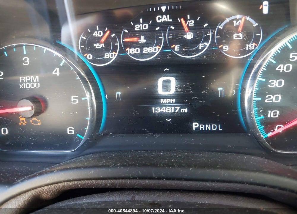 2017 GMC YUKON DENALI VIN: 1GKS1CKJ4HR328871