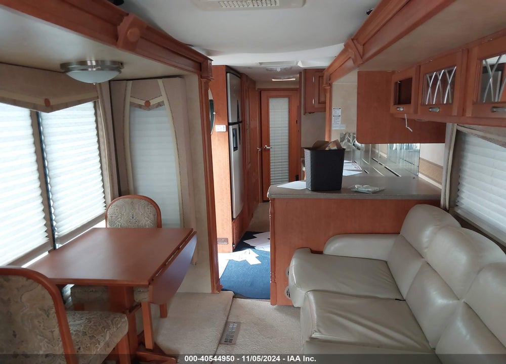 2019 FOREST RIVER FLAGSTAFF VIN: 4X4TFLE29KZ161074