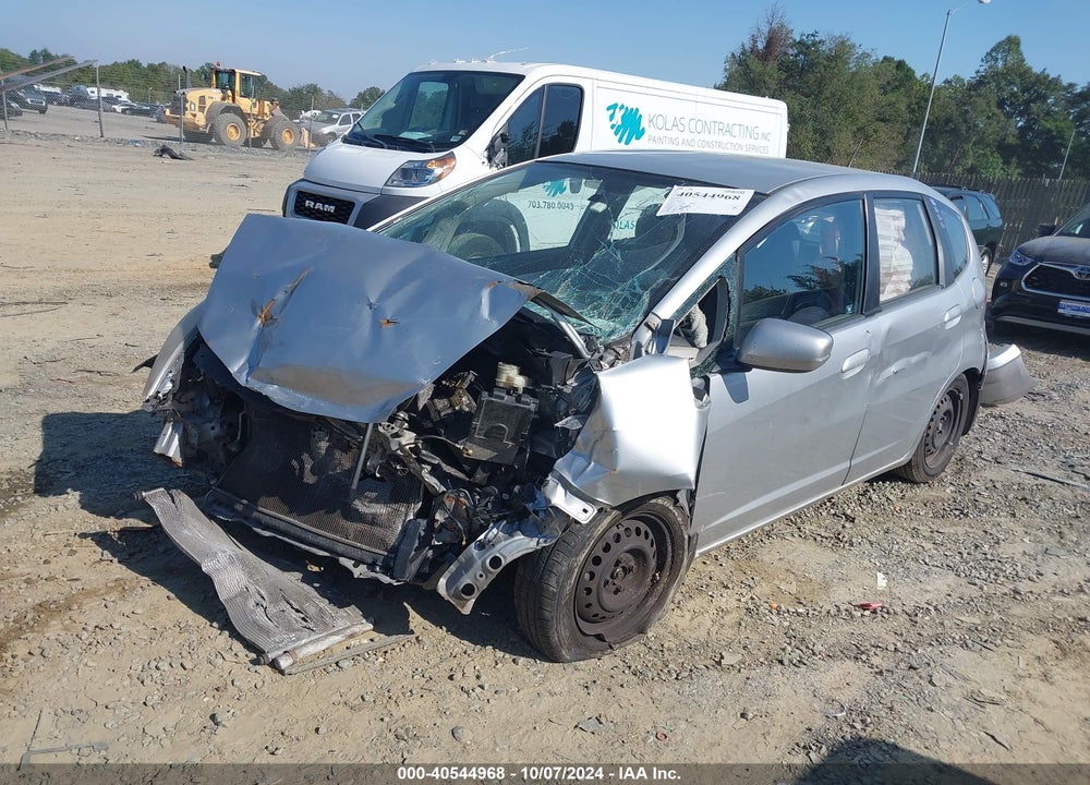2012 HONDA FIT VIN: JHMGE8H33CC035873