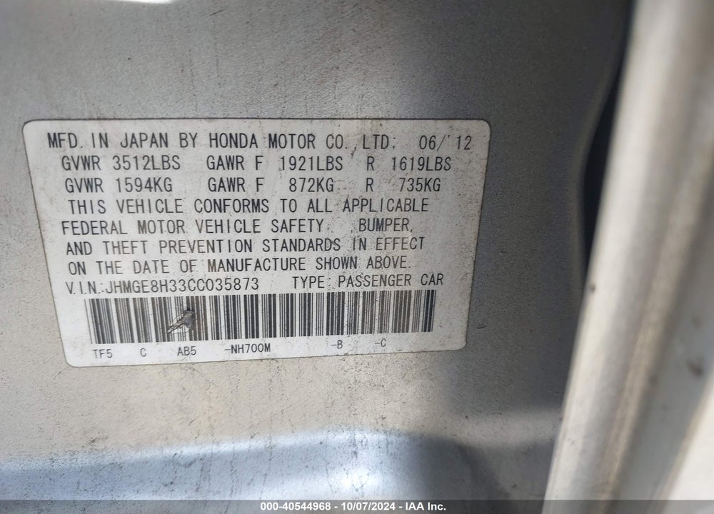 2012 HONDA FIT VIN: JHMGE8H33CC035873